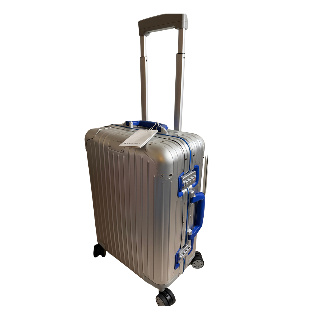 Rimowa cabin twist